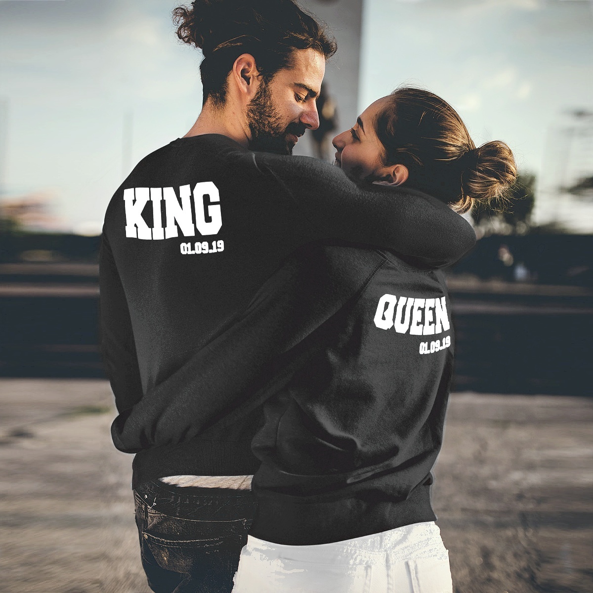 baai pit barsten King & Queen Sweater met Datum | Gratis verzending | Tijdelijk €24,95