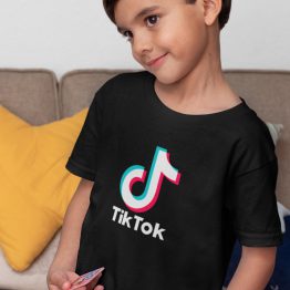 TikTok T-Shirt Zwart