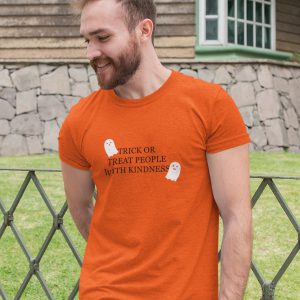 Halloween T-shirt Trick Or Treat People With Kindness Oranje